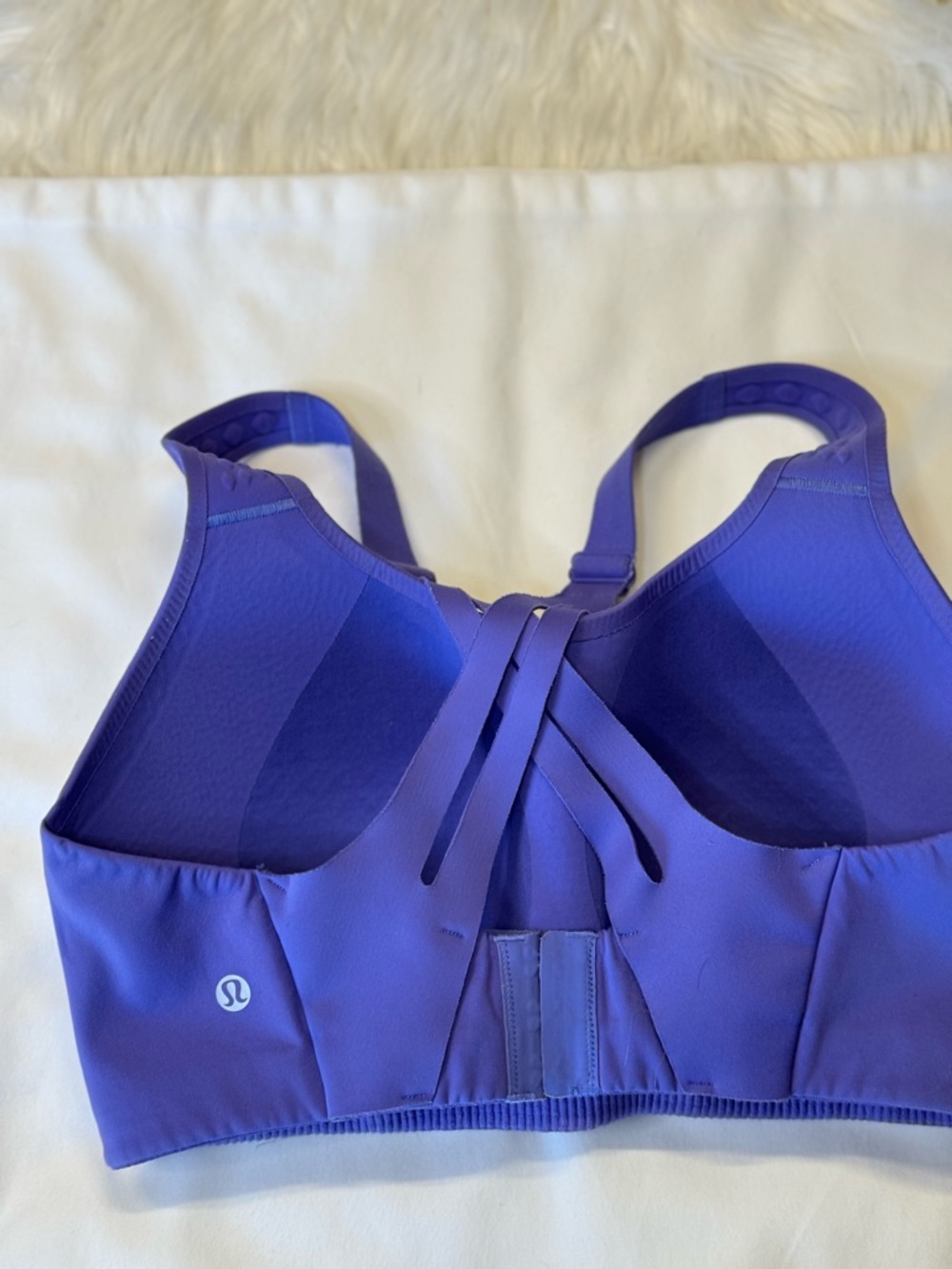 Lululemon Althetica Air Support Bra, Bra in Charged Indigo 34 DDD - Picture 9 of 14